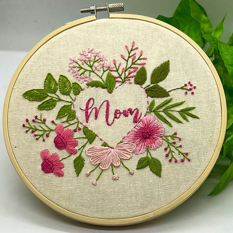 Personalized Mom Floral Embroidery Hoop Art Mother's Day Gift For Mom