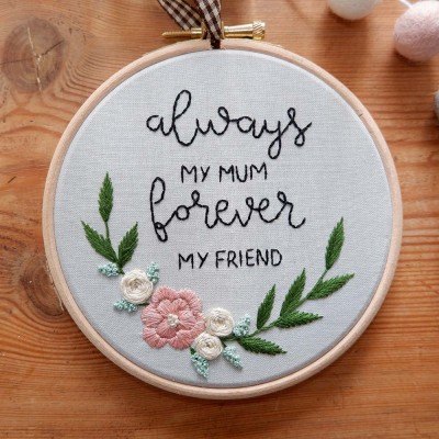 Personalized Floral Embroidery Hoop Art Mother's Day Gift For Mom